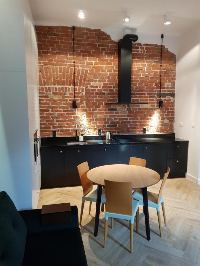 Apartamenty Carskie Koszary Замосць Экстерьер фото
